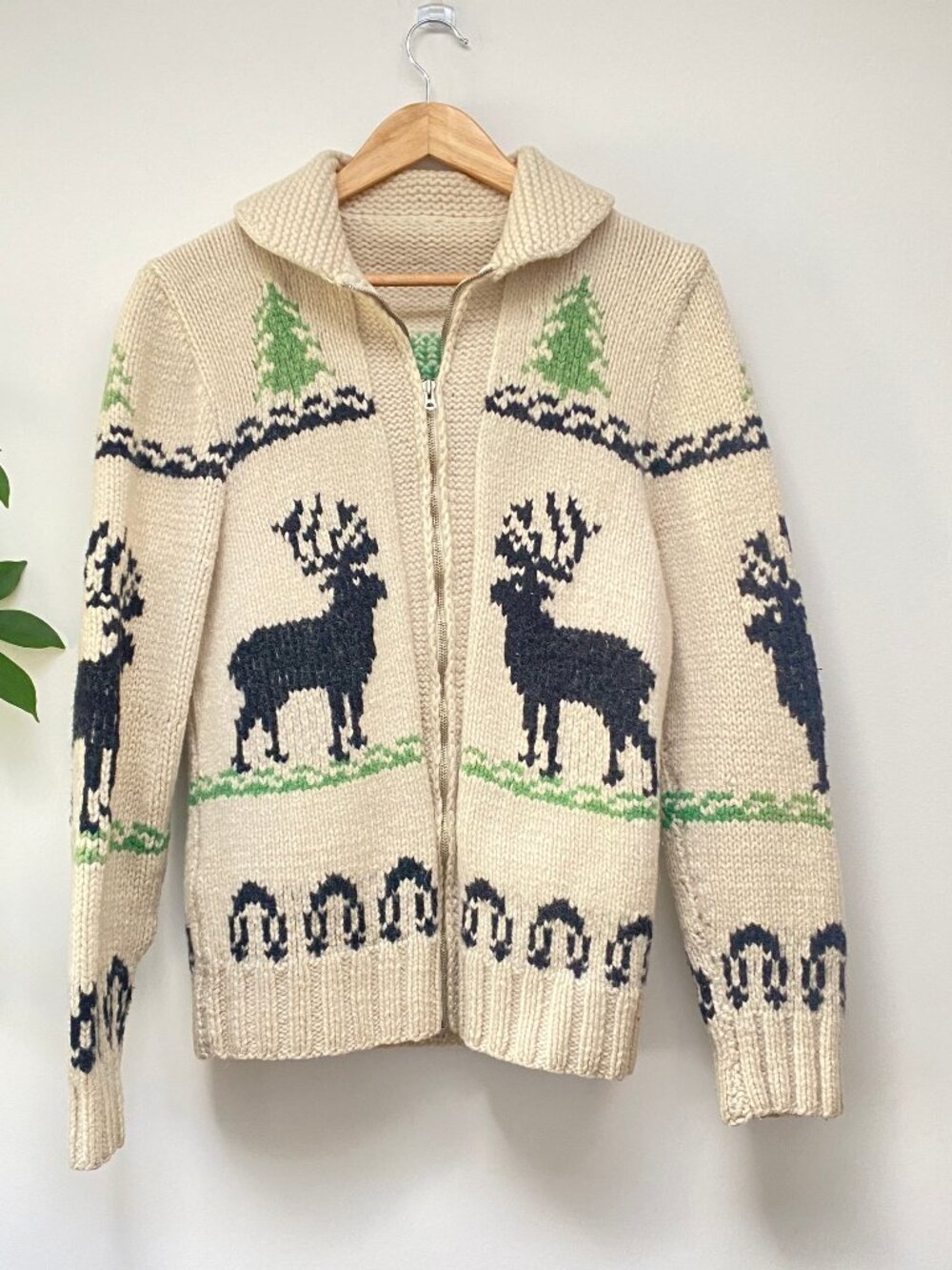 Vtg Cowichan Sweater Deer Pattern Sweater - Handknit Deer Design Cowichan Sweate